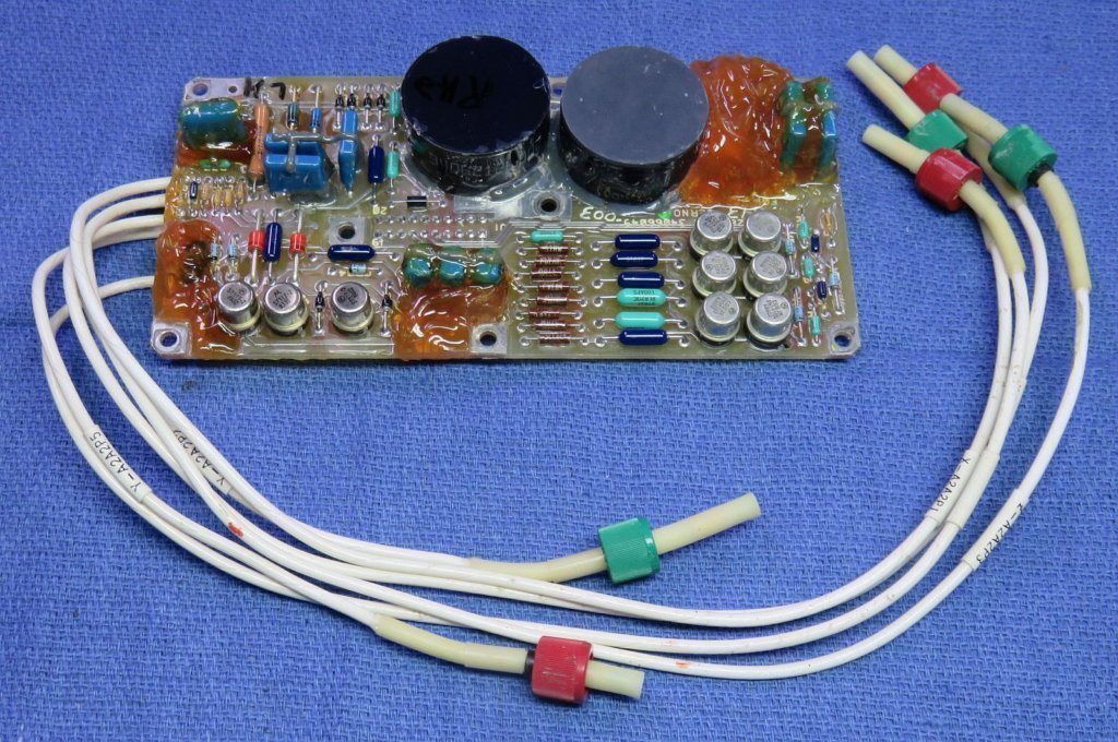 gg1342triple_hene_laser_power_supply_pcb_with_hv_cables1.jpg