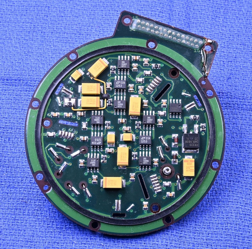 kearfottk600a37401_isap_rlg_pcb_removed_top1.jpg