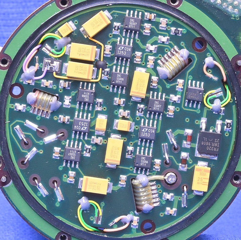 kearfottk600a37401_isap_rlg_pcb_top_close2.jpg