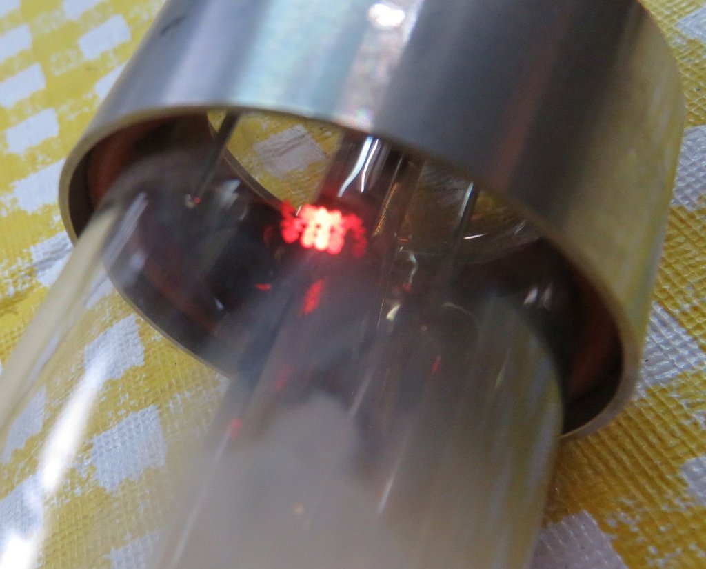 pe5200filament_lit1.jpg