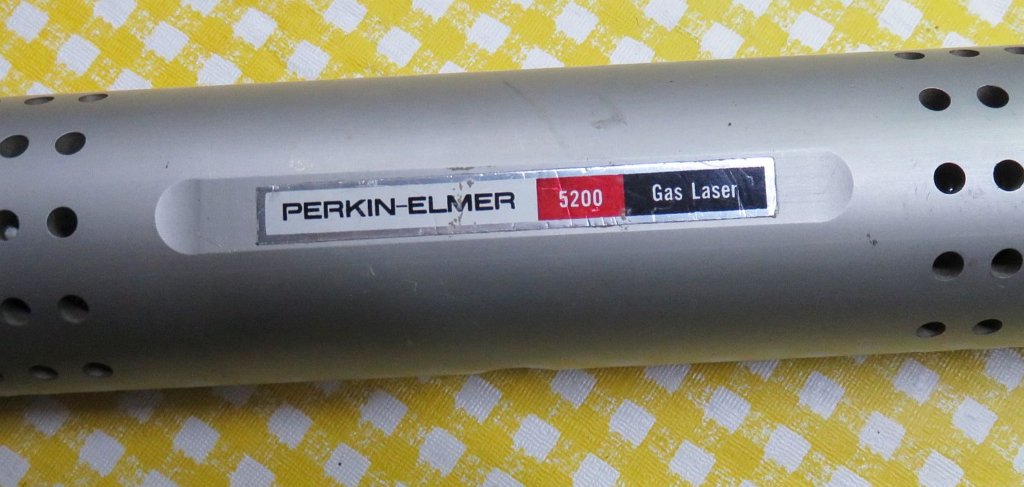 pe5200head_label2.jpg