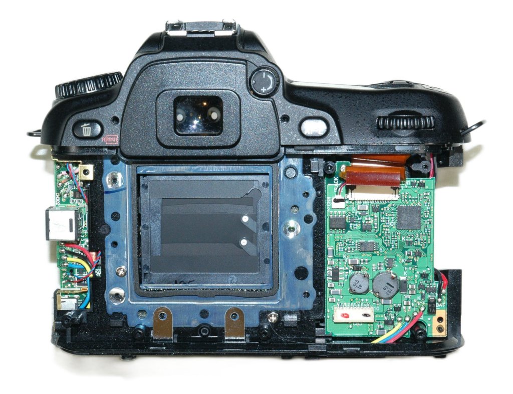 d80back_no_ccd.jpg