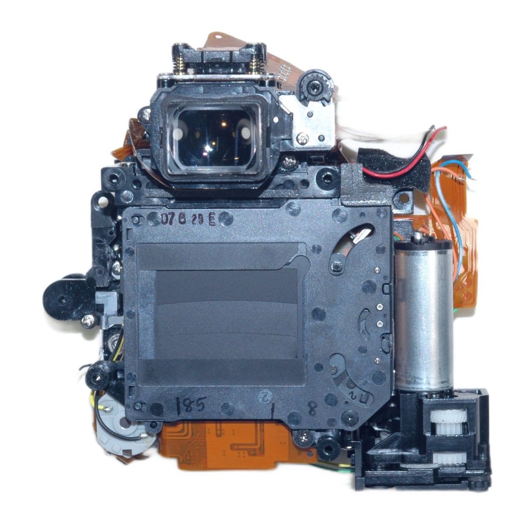 d80mirror_box_back_shutter.jpg