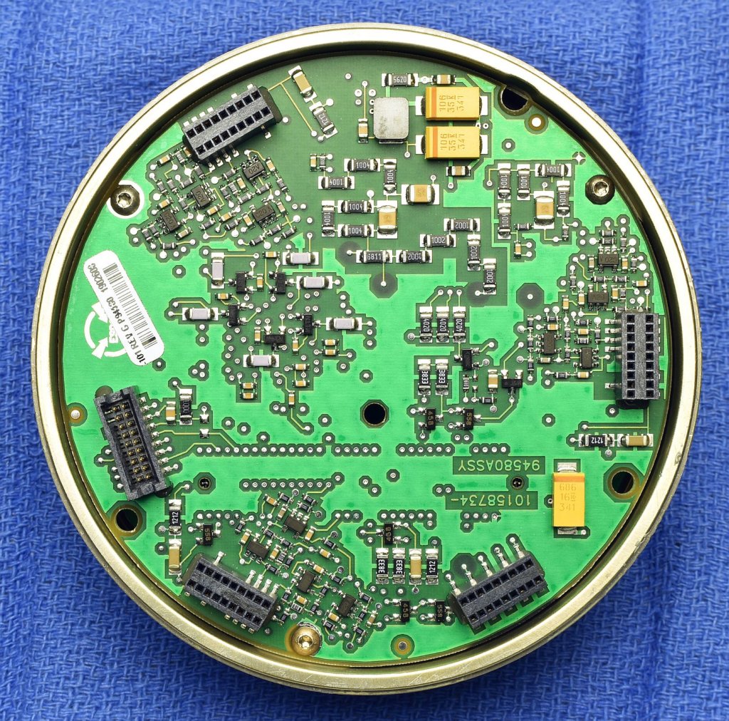 hg1700ag13imu_bottom_control_pcb_front_in_situ1.jpg