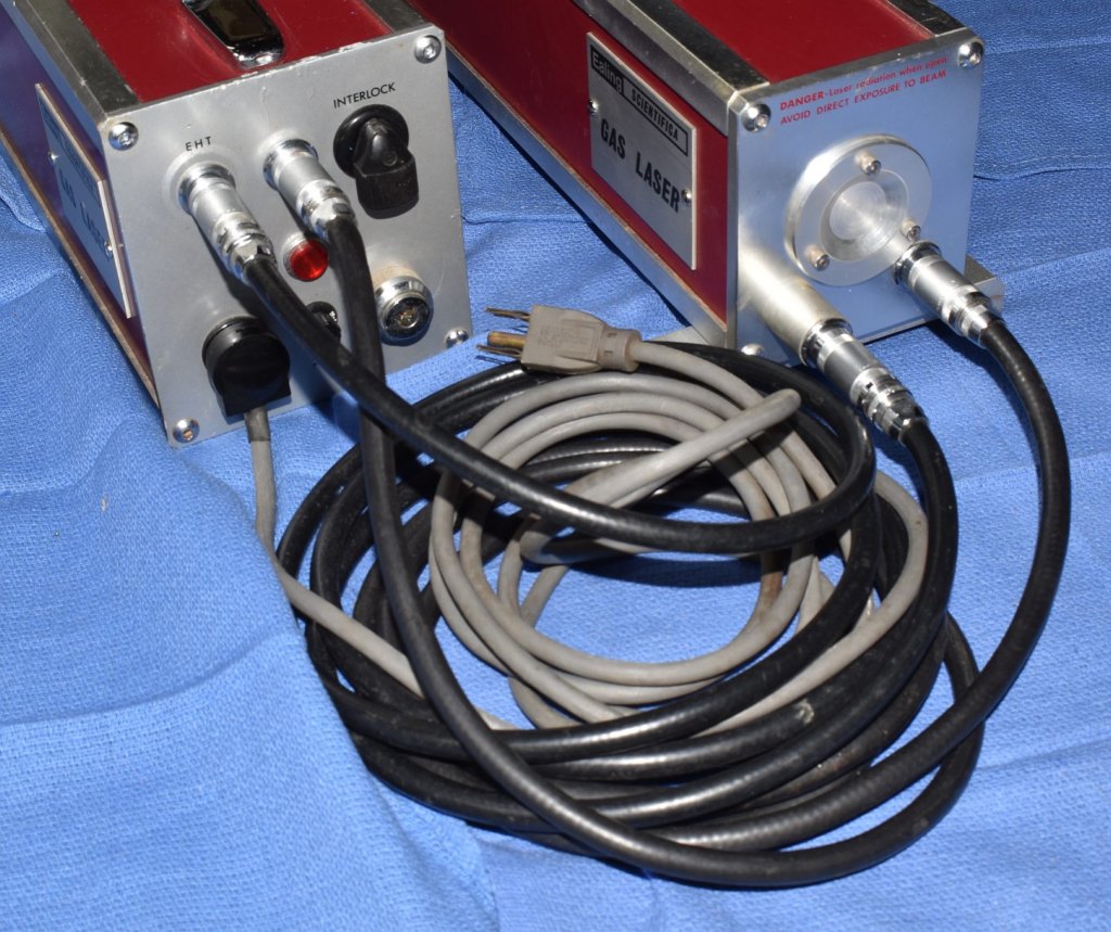 scientificacook_hene_laser_system1_back1.jpg